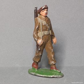 Juguetes antiguos: Soldado aerotransportado británico, 6ª División Aerotransportada, 2 Guerra Mundial. Quiralu, años 50